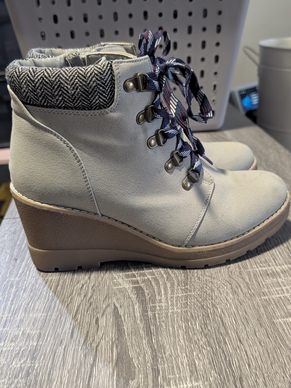 Women's Light Gray Wedge Ankle Booties with Patterned Collar
